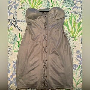 MEEK NWT SEXY AND STRAPLESS MINI SILVER DRESS SIZE MEDIUM
